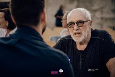 O-Divaca_Poklon-2023_BeGR8-Media__7IV1250_vecje_logo