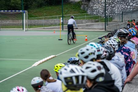 TM_2024-09-20__7RV8854