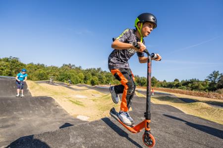 TM_2024-09-20__7RV9909