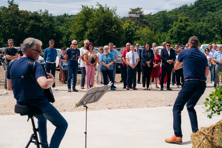 Otvoritev_Divaska-jama__7RV3659_BeGR8-Media_manjse