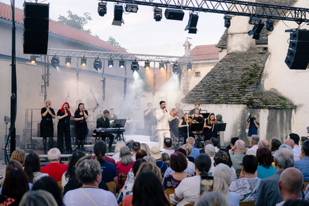 O-Divaca_Seja-koncert__7RV5719_BeGR8-Media_manjse