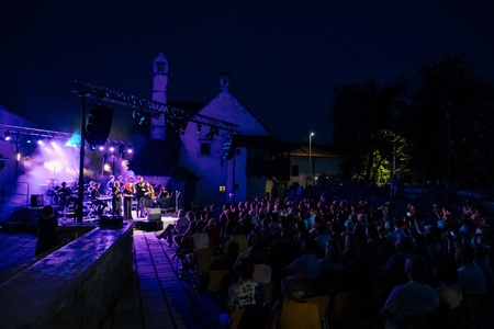 O-Divaca_Seja-koncert__7RV6100_BeGR8-Media_manjse