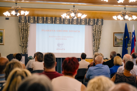 O-Divaca_Seja-koncert__7RV5000_BeGR8-Media_manjse