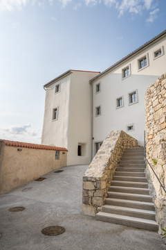 Muzej tovorništva in prevozništva pogled z dvorišča