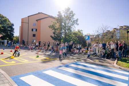 ETM_2025-09-18__7RV9521_BeGR8-Media_Manjse